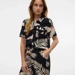 Chemise easy black fioni avec imprimé tropical Femme VERO MODA