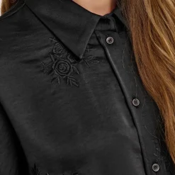 Chemise Marta effet satiné à manches longues Femme ONLY