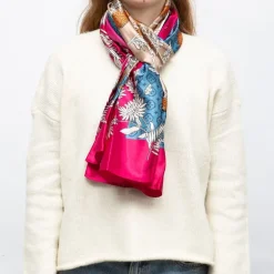 Foulard effet satiné à fleurs avec motif graphique 90x180cm Femme MANOUKIAN