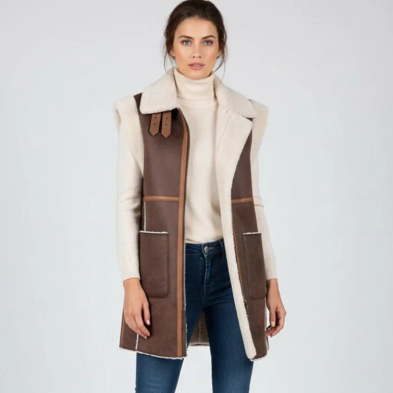 Gilet sans manche zippé effet mouton similicuir Femme OAKWOOD