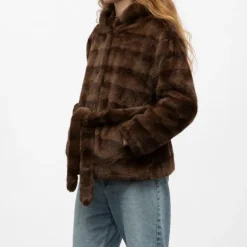 Manteau fourrure white h25bonbo Femme GOLD AND SILVER