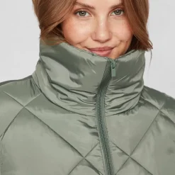 Manteau matelassé avec col haut viadaya noos 14074434 4139 Femme VILA