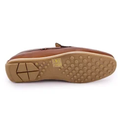 Mocassins cognac en cuir lisse semelle fine Homme PIERRE CARDIN