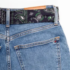 Pantalon denim mom fit bleu avec ceinture en tissu Femme TOMMY HILFIGER