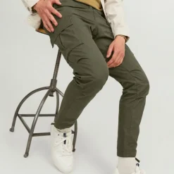 Pantalon fuselé tucker cargo avec poches Homme JACK & JONES