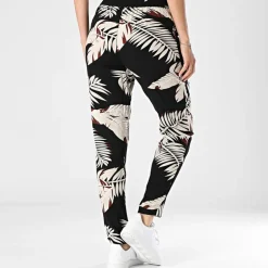 Pantalon léger noir imprimé plantes Femme VERO MODA