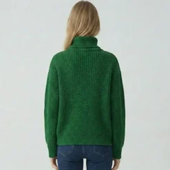 Pull cluse Femme LES TROPEZIENNES PAR M.BELARBI