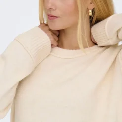Pull épuré maille hazel col rond Femme ONLY