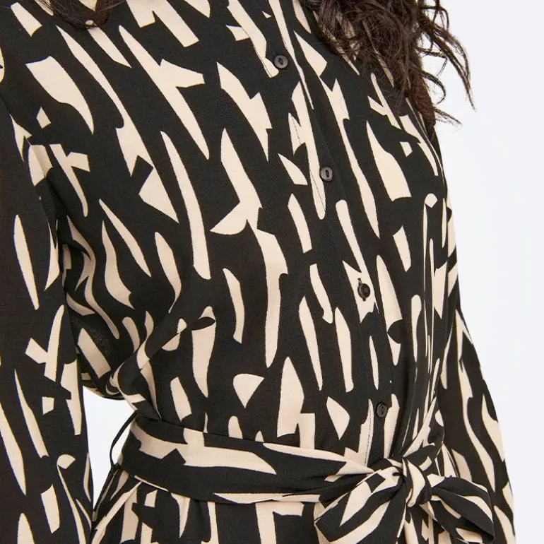 Robe longue manches longues Divya col chemise regular fit black sandshell Femme JDY